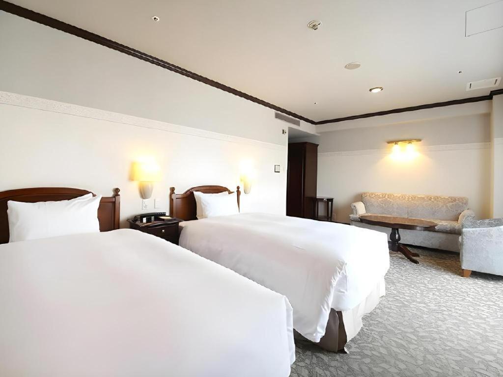 Hotel Piena Kobe Bagian luar foto