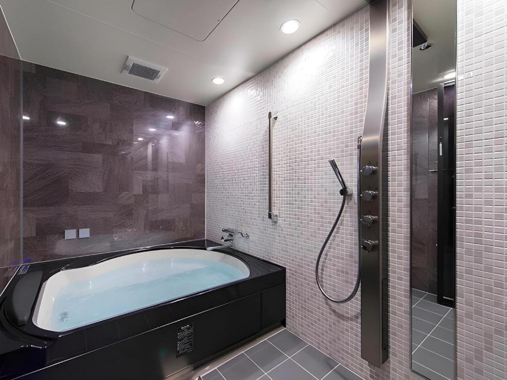 Hotel Piena Kobe Bagian luar foto